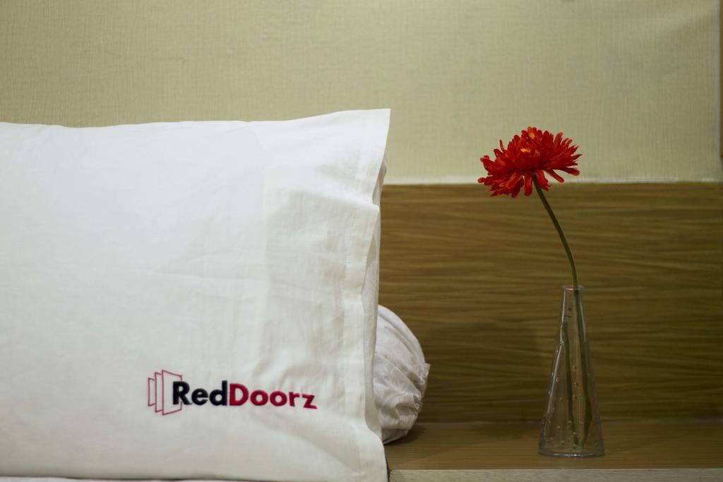Reddoorz @ Klender Hotel Jakarta Eksteriør billede